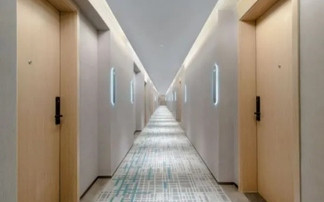 Country Inn & Suites by Radisson,  Urumqi Convention and Exhibition Center Wuyue Plaza Hotel — фото 4
