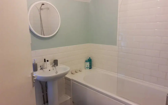 The Hazel Oak Apartment