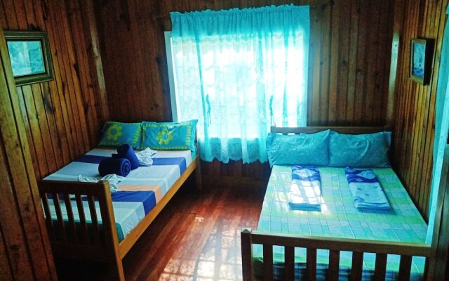 Rooms At An American-Style Cabin