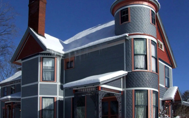 The Fresh Coast Inn at Ludington