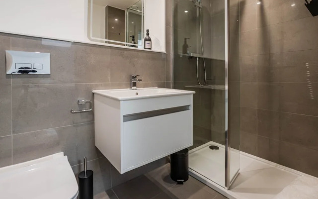 The Hidden Suite - 4BR Townhome Roof Top