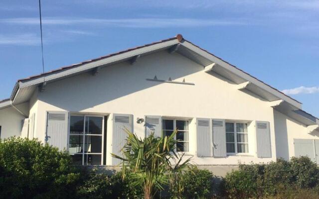 Villa avec piscine 12 personnes #0606