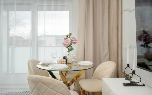Kępa Mieszczańska Apartament by Renters