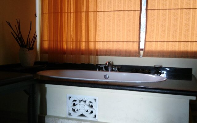 Royal Pool Villa Bali