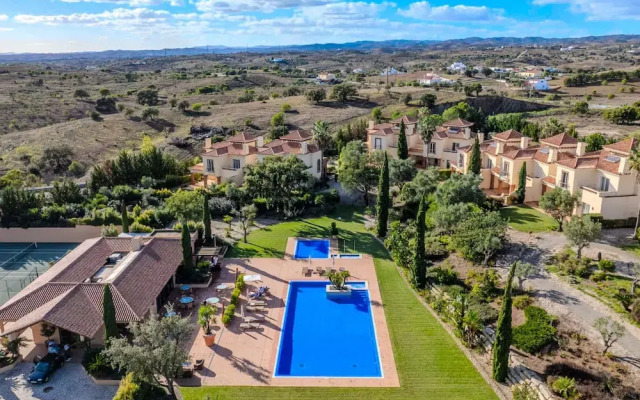 Monte Rei 2 bed Linked Villa