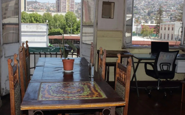Hostal Fiorenttina - Hostel