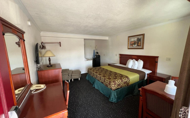Americas Best Value Inn Hanford