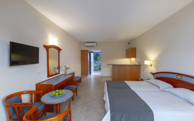 Melissi Beach Hotel & Spa