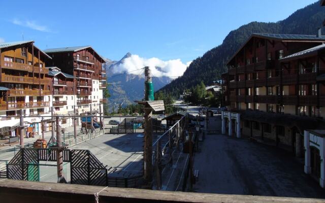 Lou Services Apartment THA20 LSI 001