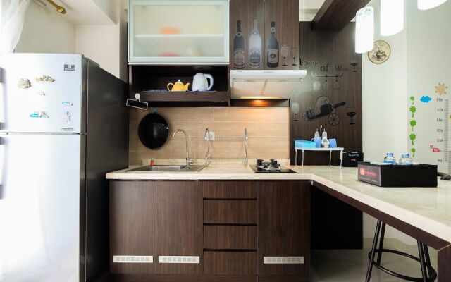 Spacious 1BR The Oak Apartment near Kelapa Gading