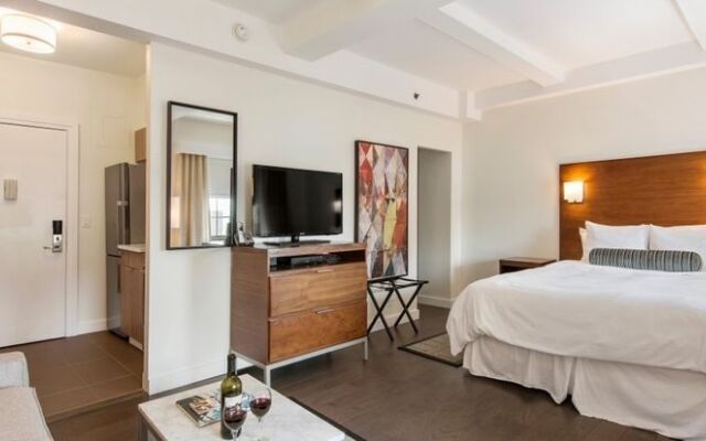 Bridgestreet at Beekman Towers