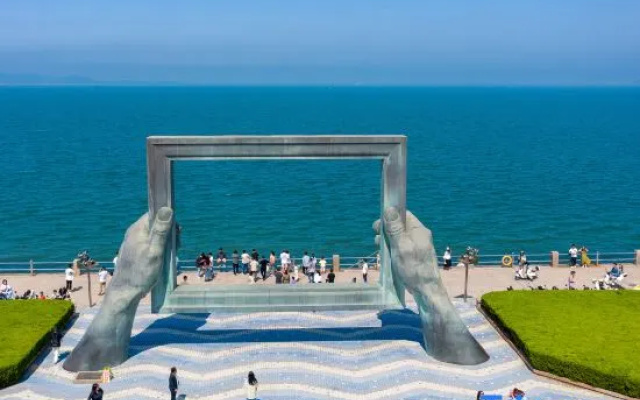 Floral Hotel·Shanheyue Homestay (Weihai Huafa New World Branch) – Outside – Weihai