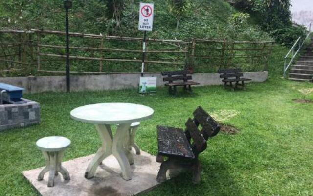 Selesa Hillhomes Cosy House