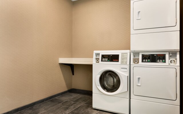 Courtyard by Marriott St Paul Woodbury