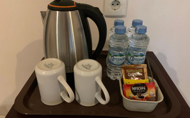 Nirwana Hotel Suites