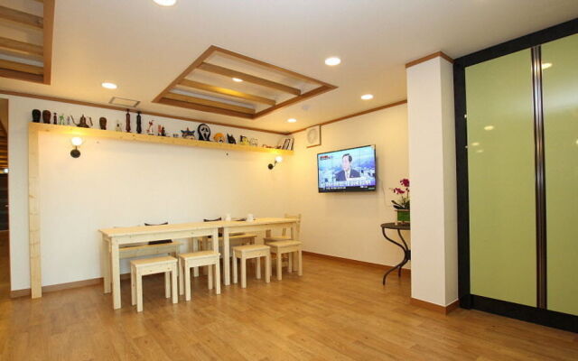 Chacharang Guesthouse