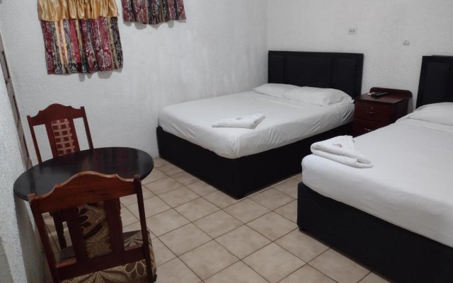 Rosa's Hotel