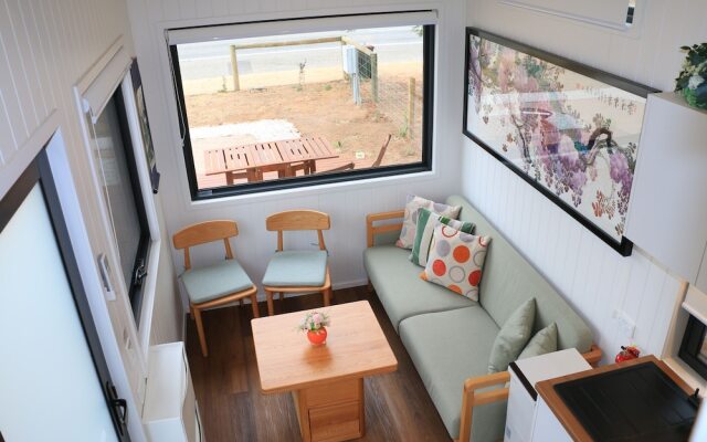 The Pink Lake Tiny House - 'peony'