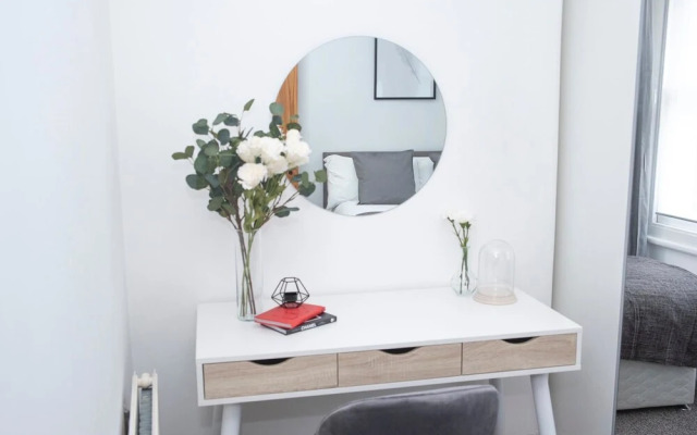 Westminister Classy Apartment