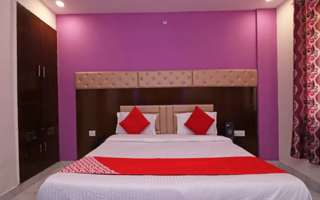 OYO 11426 Hotel Jyoti Residency