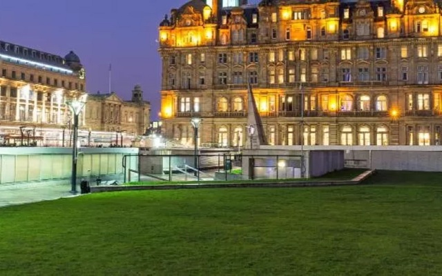 Hotel Indigo Edinburgh - Princes Street by IHG