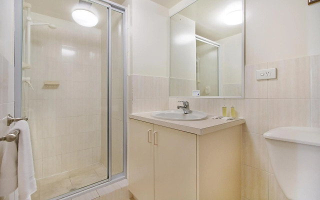 Meridian Tower Apartments