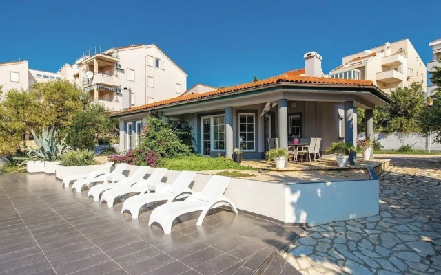 Charming Villa Antonija