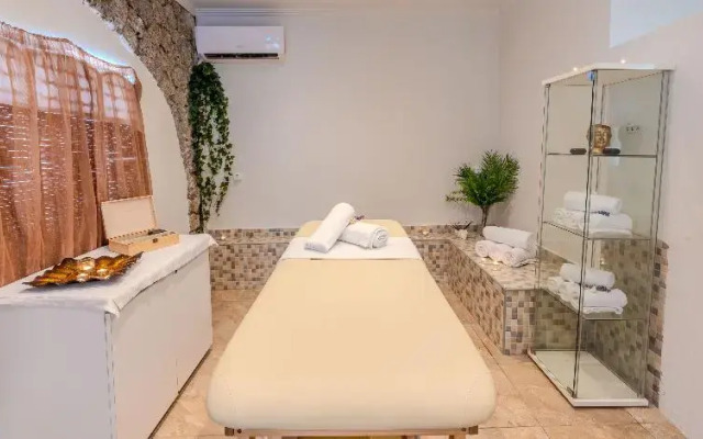 Iolida Corfu Resort & Spa