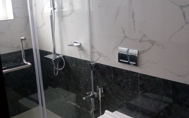 Grand Signature Hotel & Spa