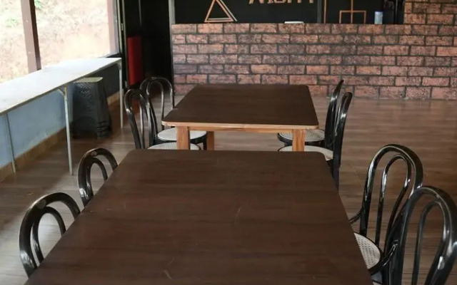 Misty Night Jungle Side Resort