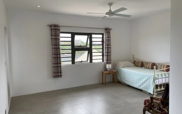 Charming 4-bed Villa in Beau Vallon