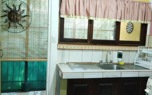 Casa Tucán Villa Gabriela