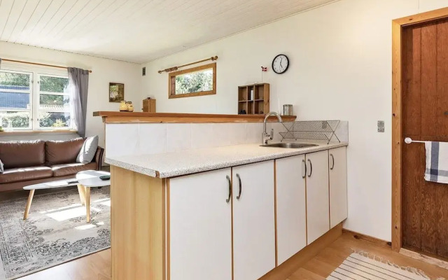 6 Person Holiday Home in Hojslev