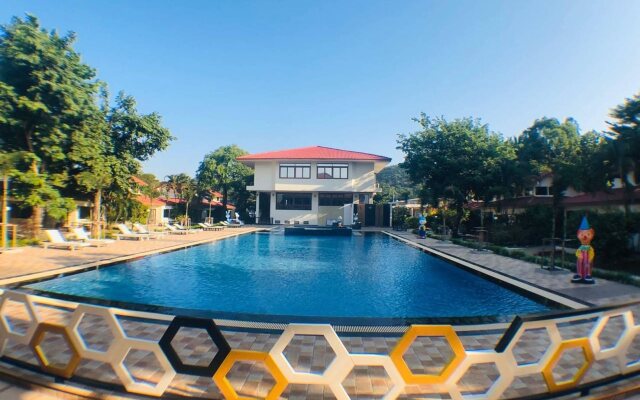 New Travel Beach Resort