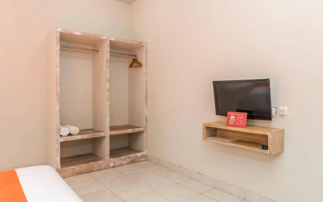Zen Rooms Ciung Wanara Denpasar Syriath