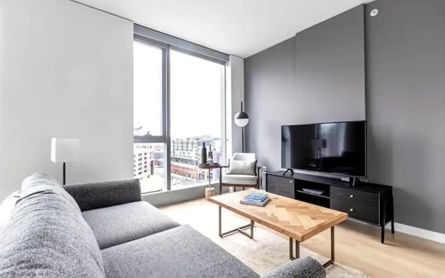 Beautiful Apt AC Downtown Pike TMobile