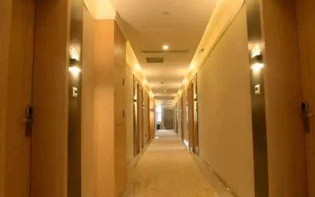 Chongqing Yishi Rongtai Hotel