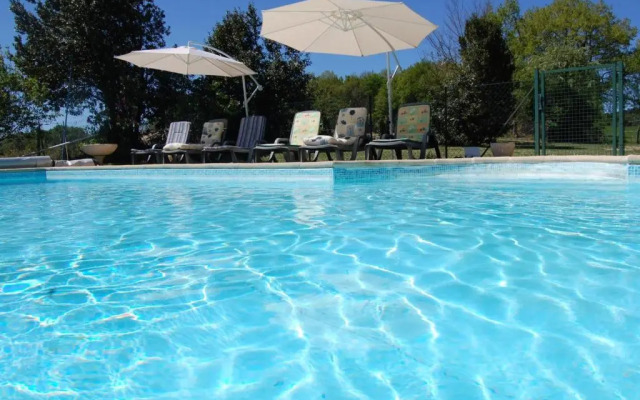 Gîte Auriac-du-Périgord, 4 pièces, 6 personnes - FR-1-616-123