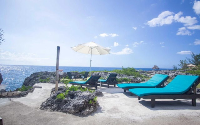 Sea Breeze Studio