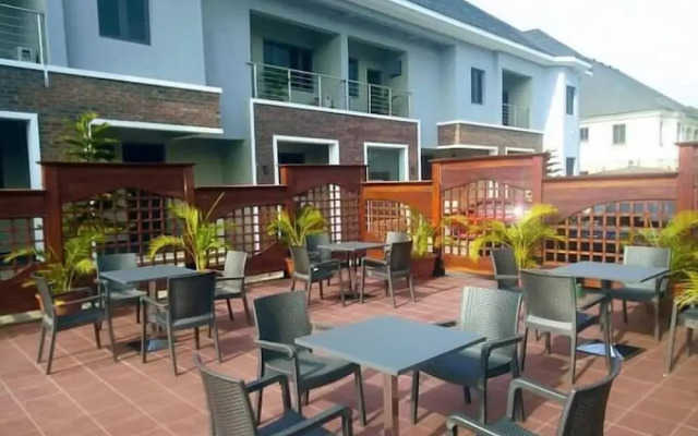 D'Stolz Villa and Hospitality