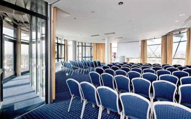 Lighthouse Hotel Bensheim