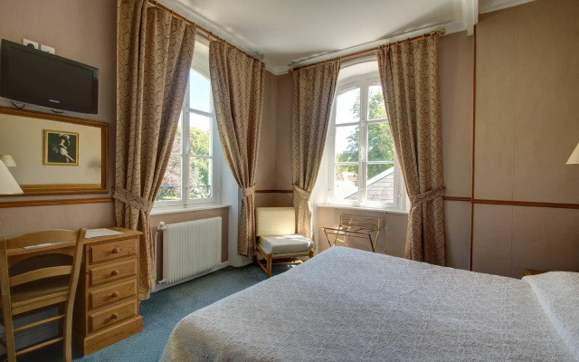 Hôtel Château Cléry