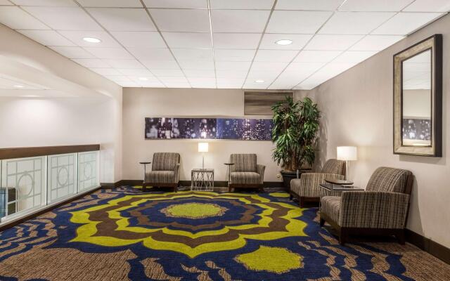 Courtyard by Marriott Pittsburgh University Center