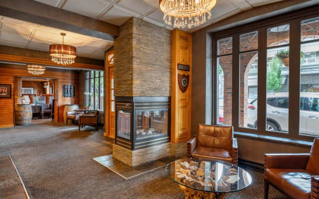 Regent Hotel