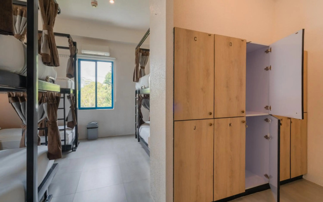 Hop Hostel