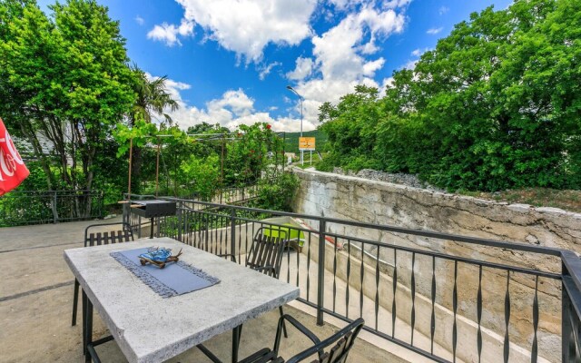 Amazing Apartment in Crikvenica With Wifi and 3 Bedrooms