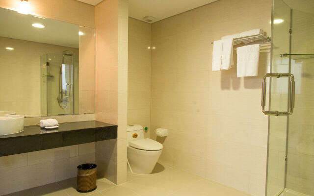Danang Han River Hotel