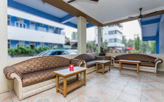 OYO 15401 Hotel Surana palace