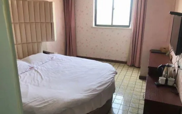 Xinjia Hotel