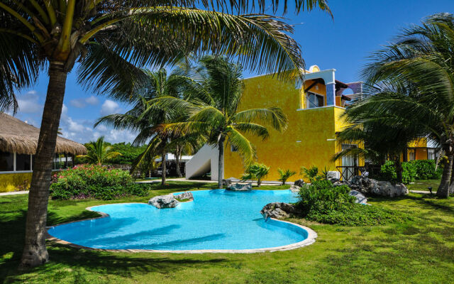Pavo Real Tulum